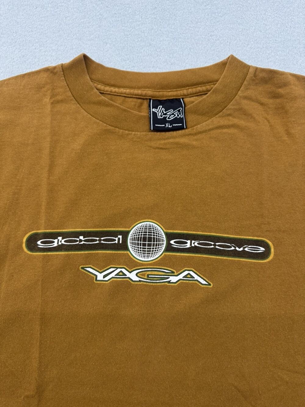 Vintage 90s YAGA T-Shirt XL Double Graphic Surf/Skate Global Groove